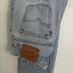 Levi's Women's Light Wash Boyfriend Jeans